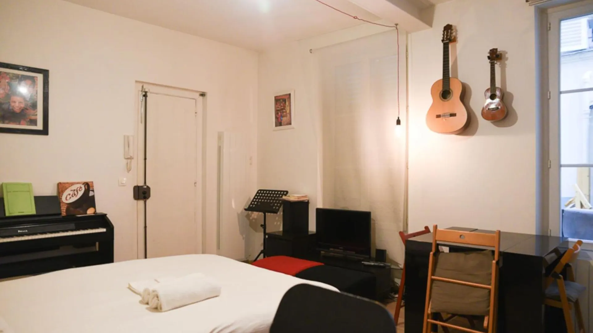 Comfortable Apartment Near Montmartre Parijs